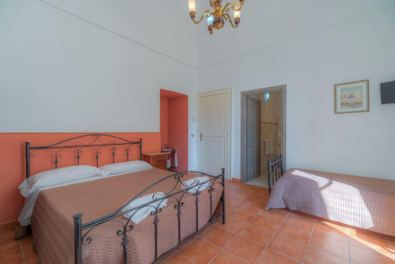 Il Castagnaro Monopoli Apartman Kültér fotó